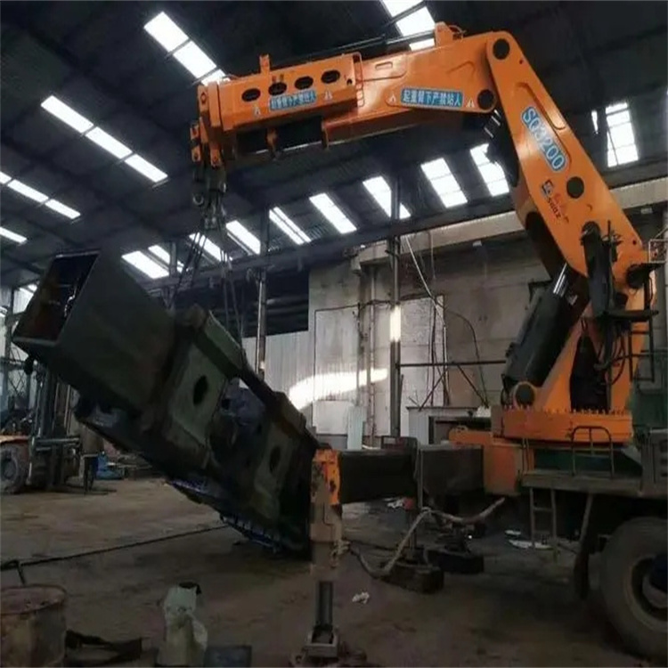 黔西200吨折臂吊出租