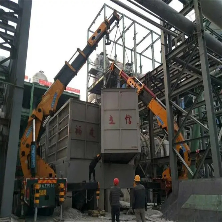 黔西折臂吊车租赁电话