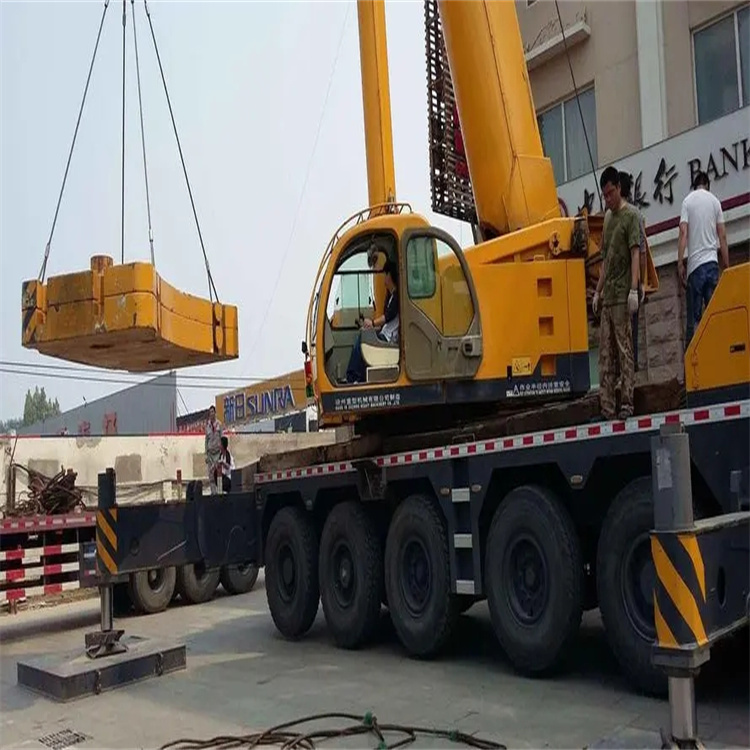 黔西当地吊车出租|机器吊装|75吨|工厂搬迁服务