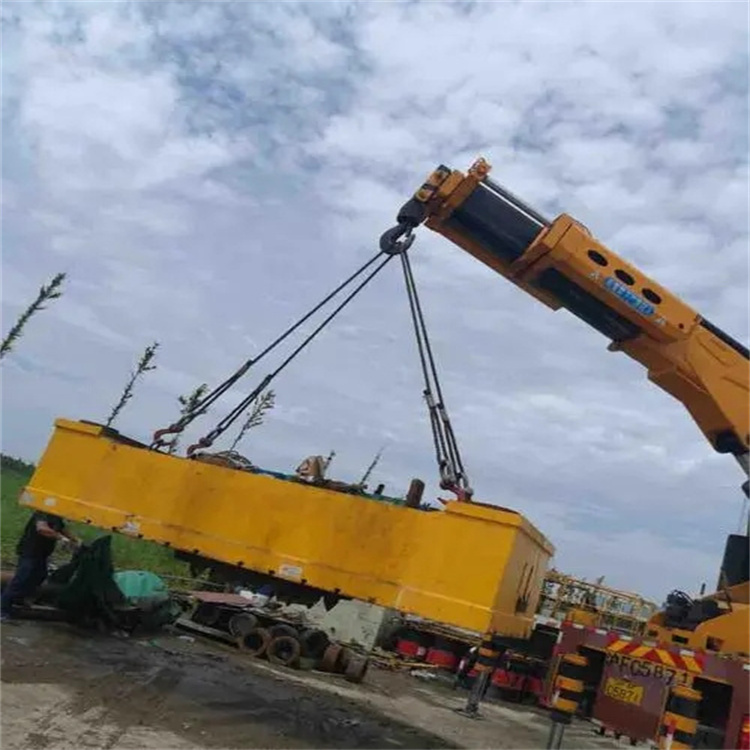 黔西随车吊吊集装箱怎么吊